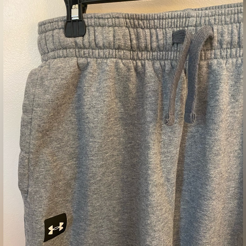 Men’s UNDER ARMOUR Sweatpants
